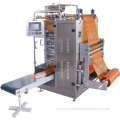 Automatic vacuum packaging machine for meat